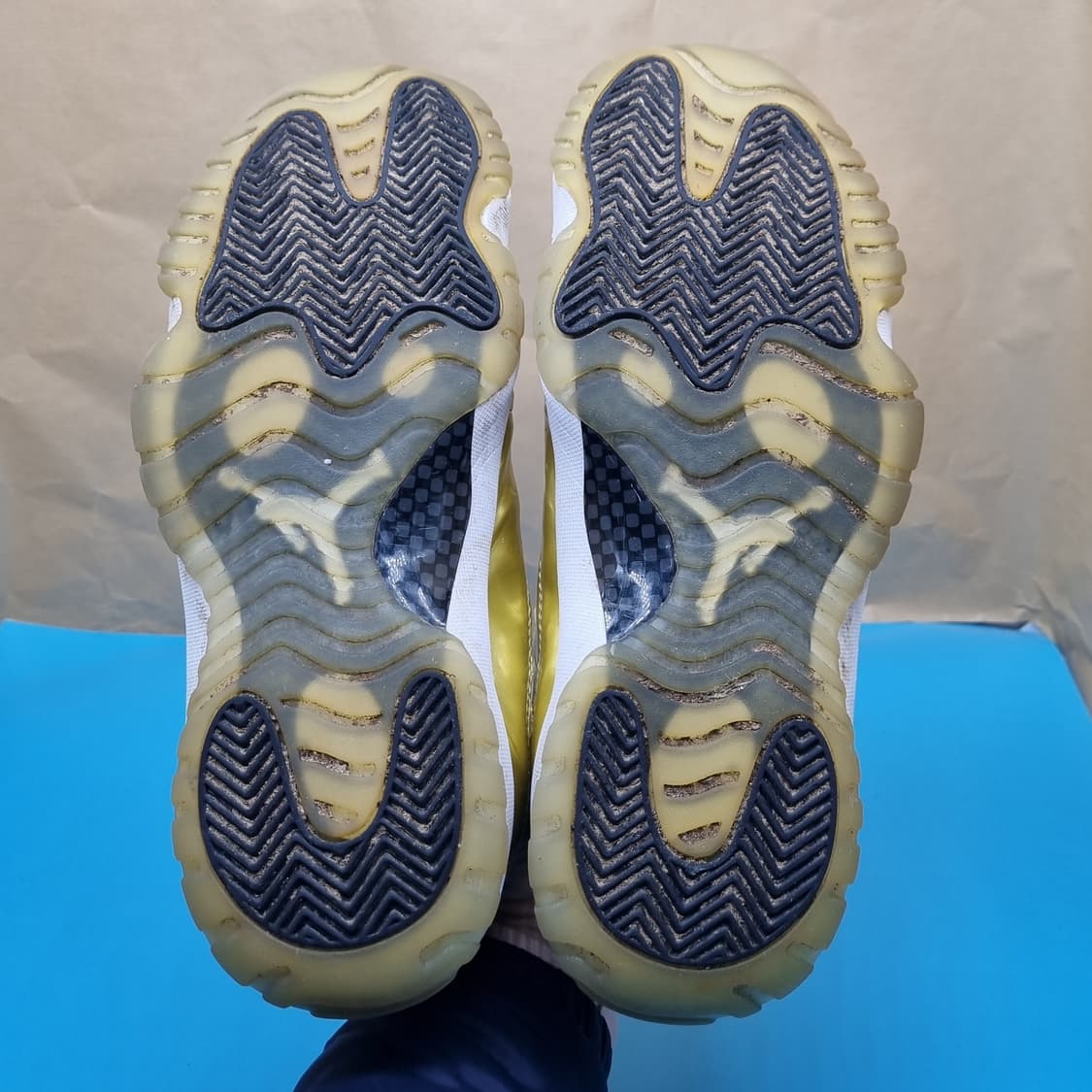 나이키 조던11 로우 클로징 골드 290 상품이미지3