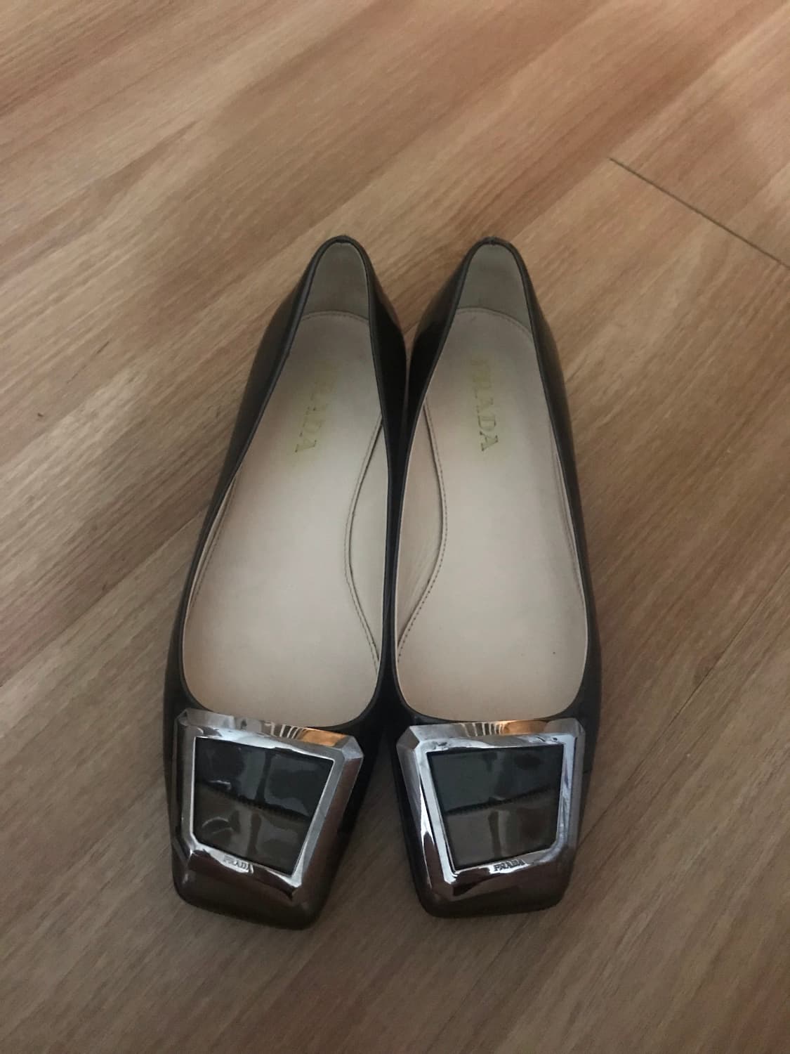 프라다 스퀘어 뮬 230 상품이미지2