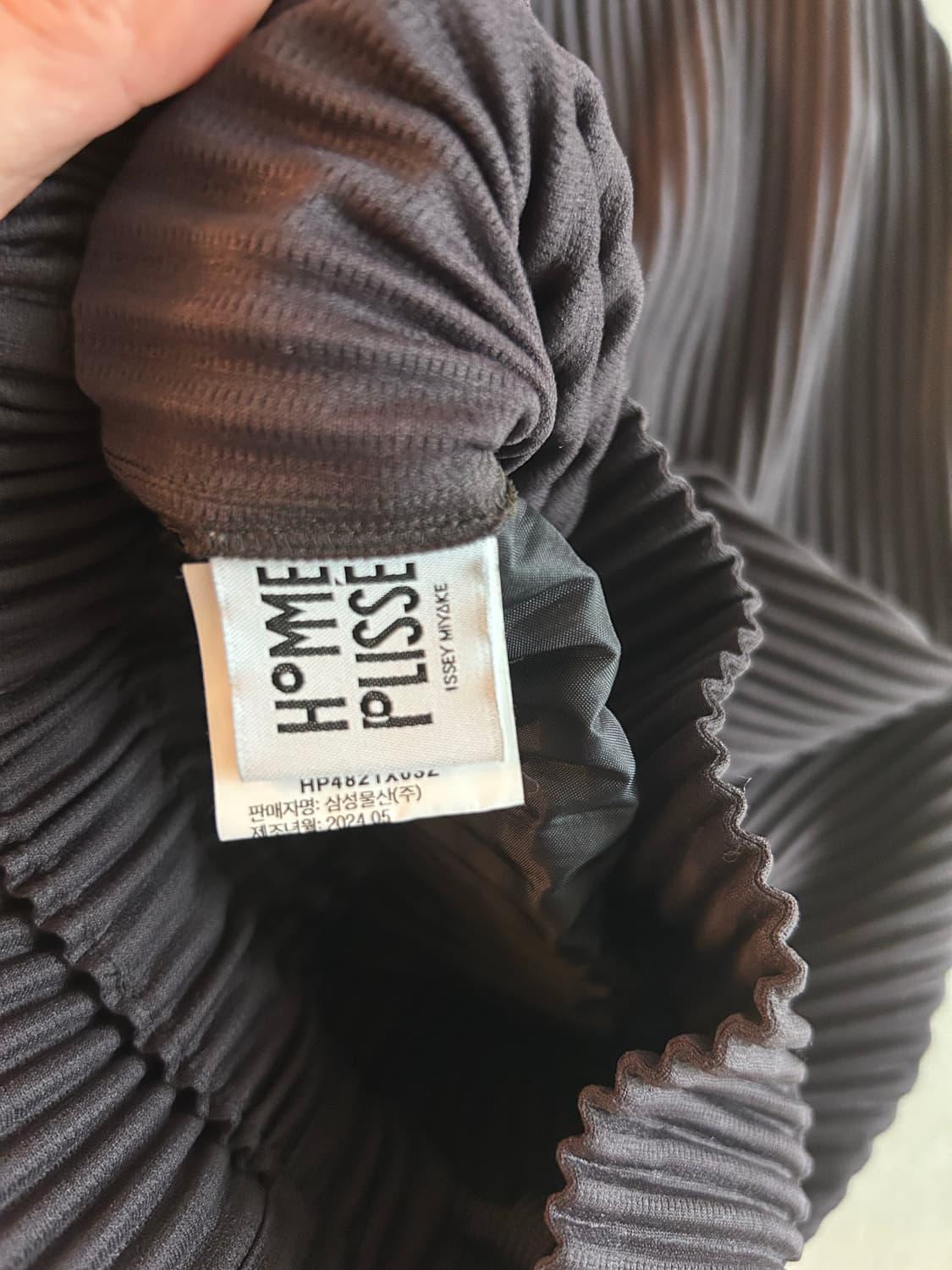 이세이미야케 옴므플리세 컬러 팔레트 랩팬츠 상품이미지3