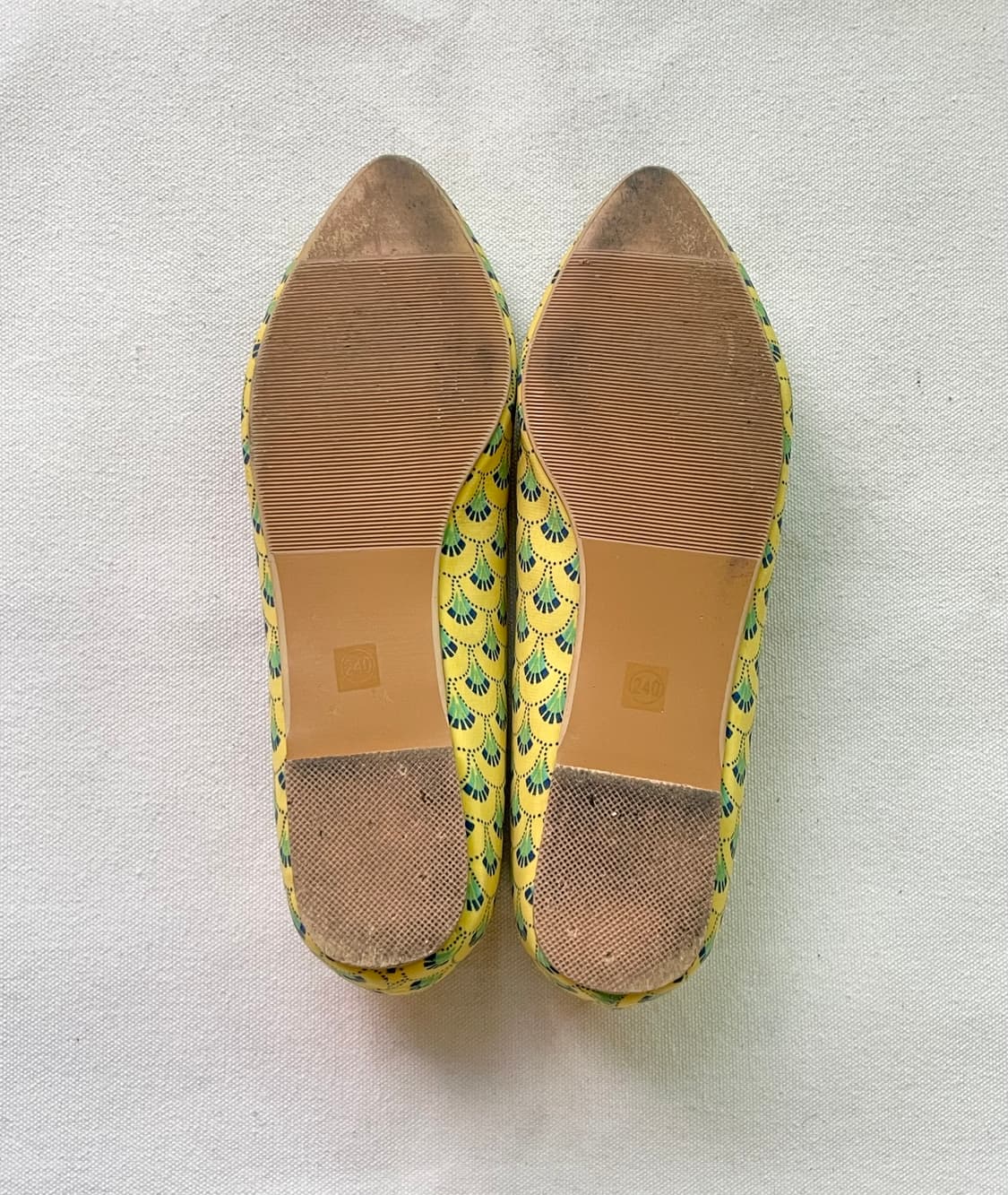 ST.STAR BY TEEMAZZI 옐로우 패턴 포인티드 토 플랫슈즈 상품이미지5