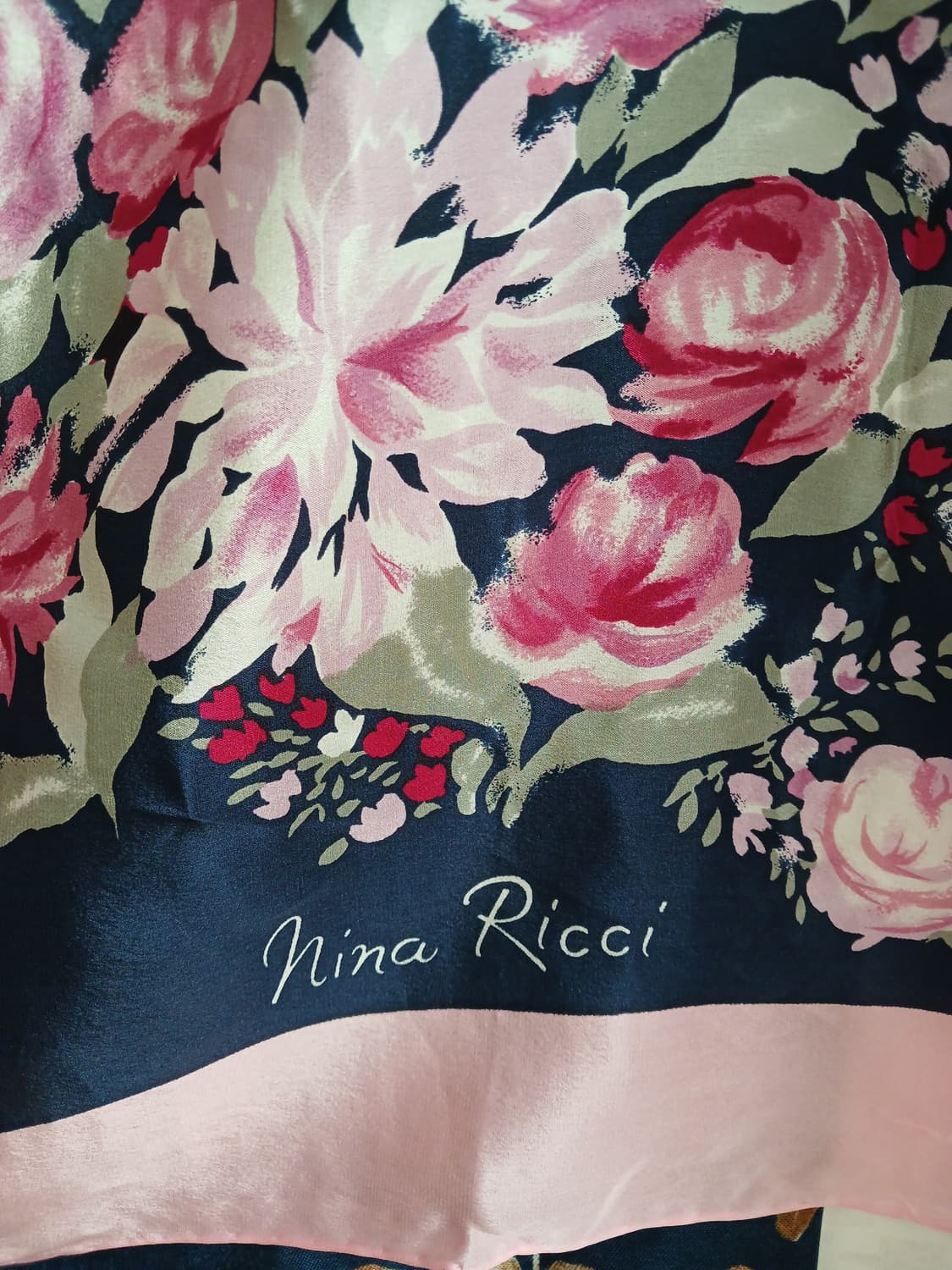 Nina Ricci 실크 스카프 상품이미지2