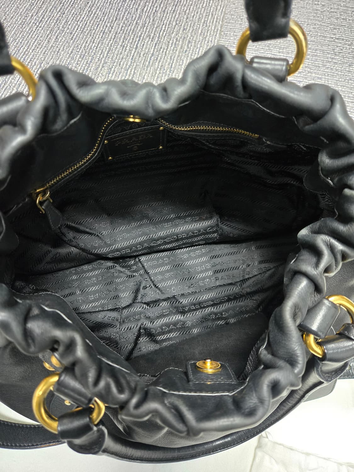 [특가][정품]프라다 가죽 숄더백 상품이미지5