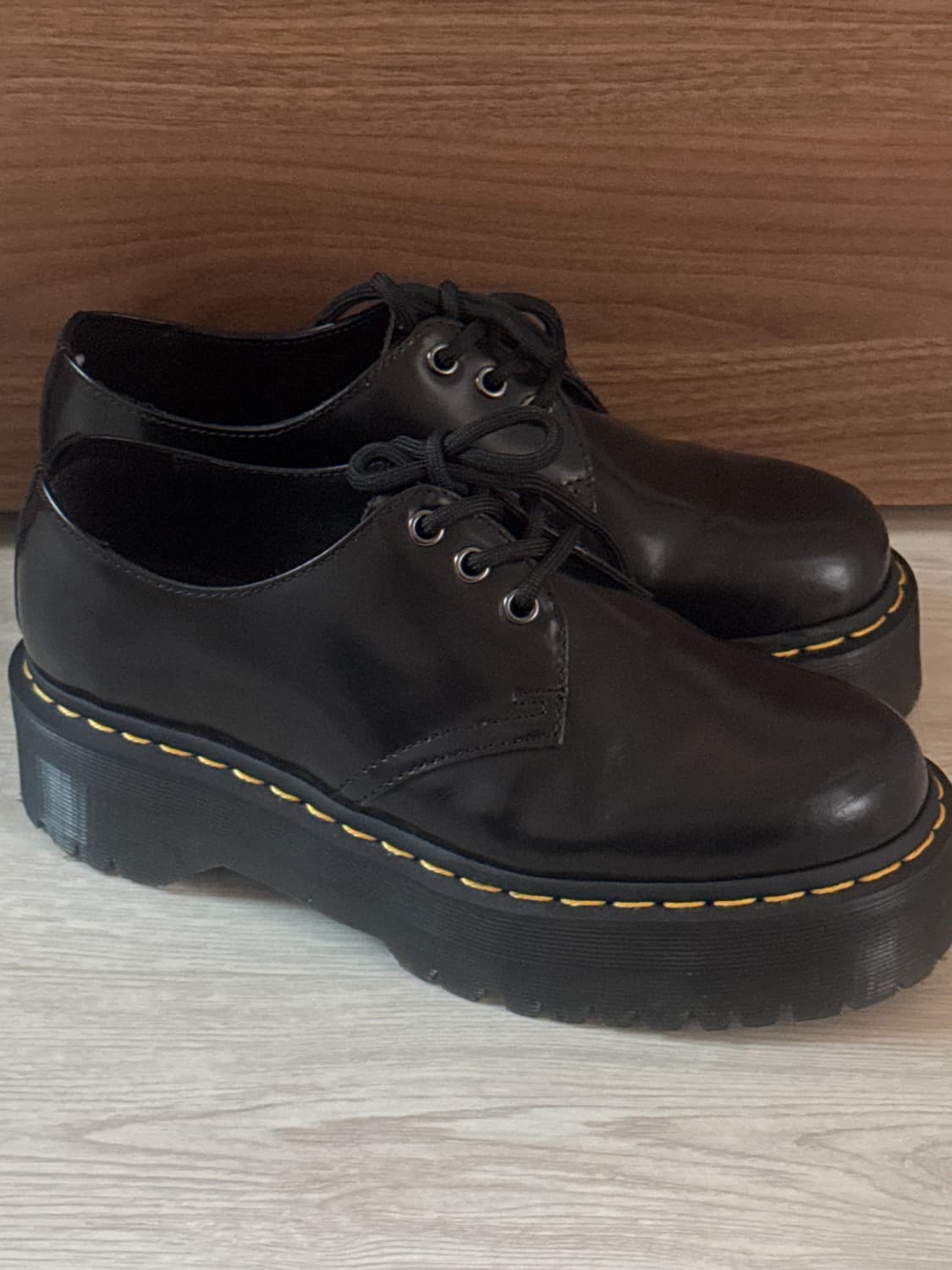 닥터마틴 1461 쿼드 블랙 250 상품이미지1