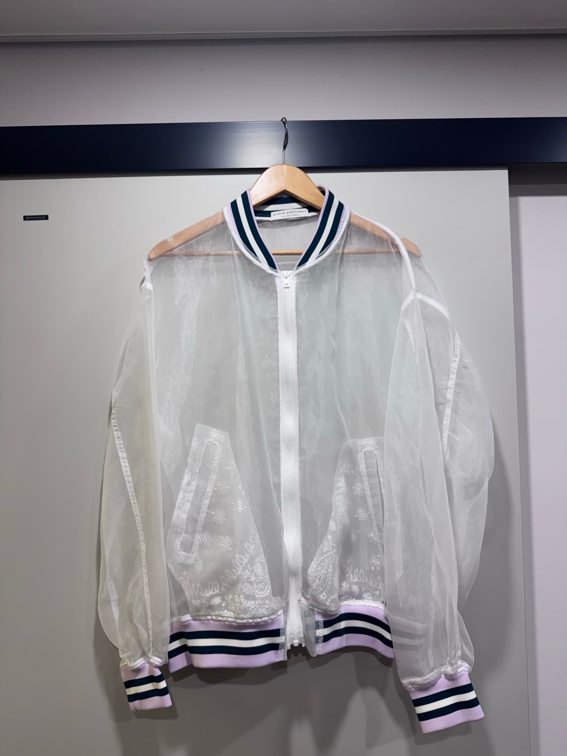 미스터 젠틀맨 MR.GENTLEMEN 시스루 봄버 재킷 상품이미지1