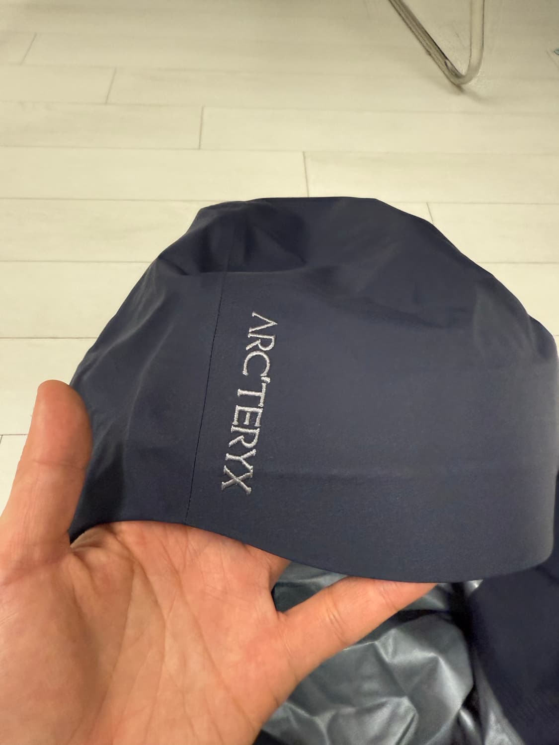 아크테릭스 베타 sl M 사이즈 블랙 사파이어  사진 찍고 절대 안입습니 상품이미지5