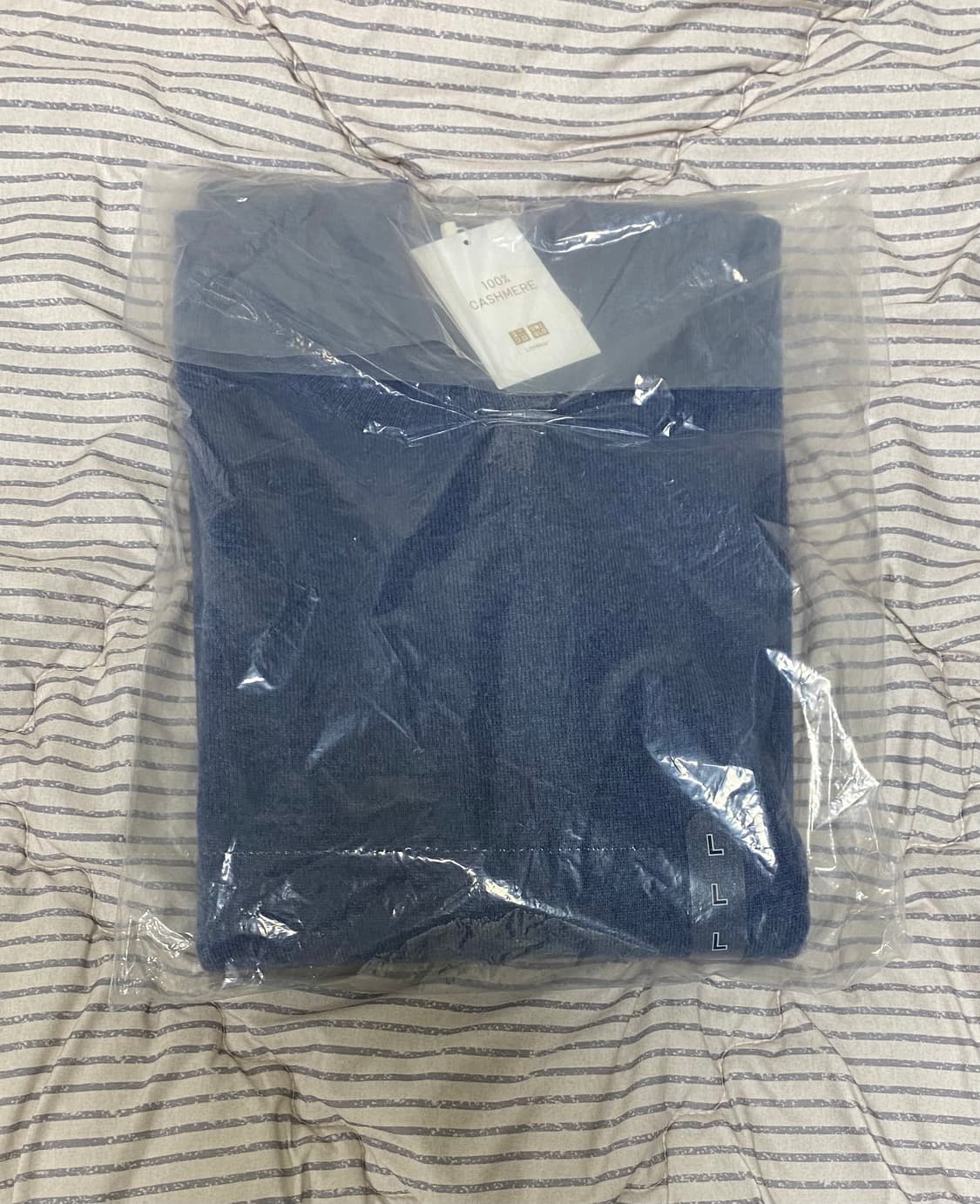 (새상품) 유니클로 캐시미어 크루넥 스웨터 니트 블루 L 상품이미지2