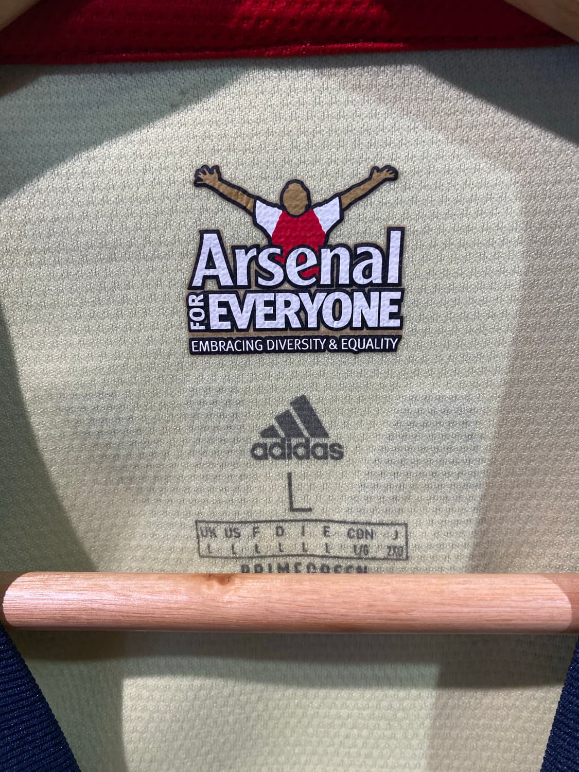 21-22 아스날 사카 어웨이 유니폼 상품이미지5