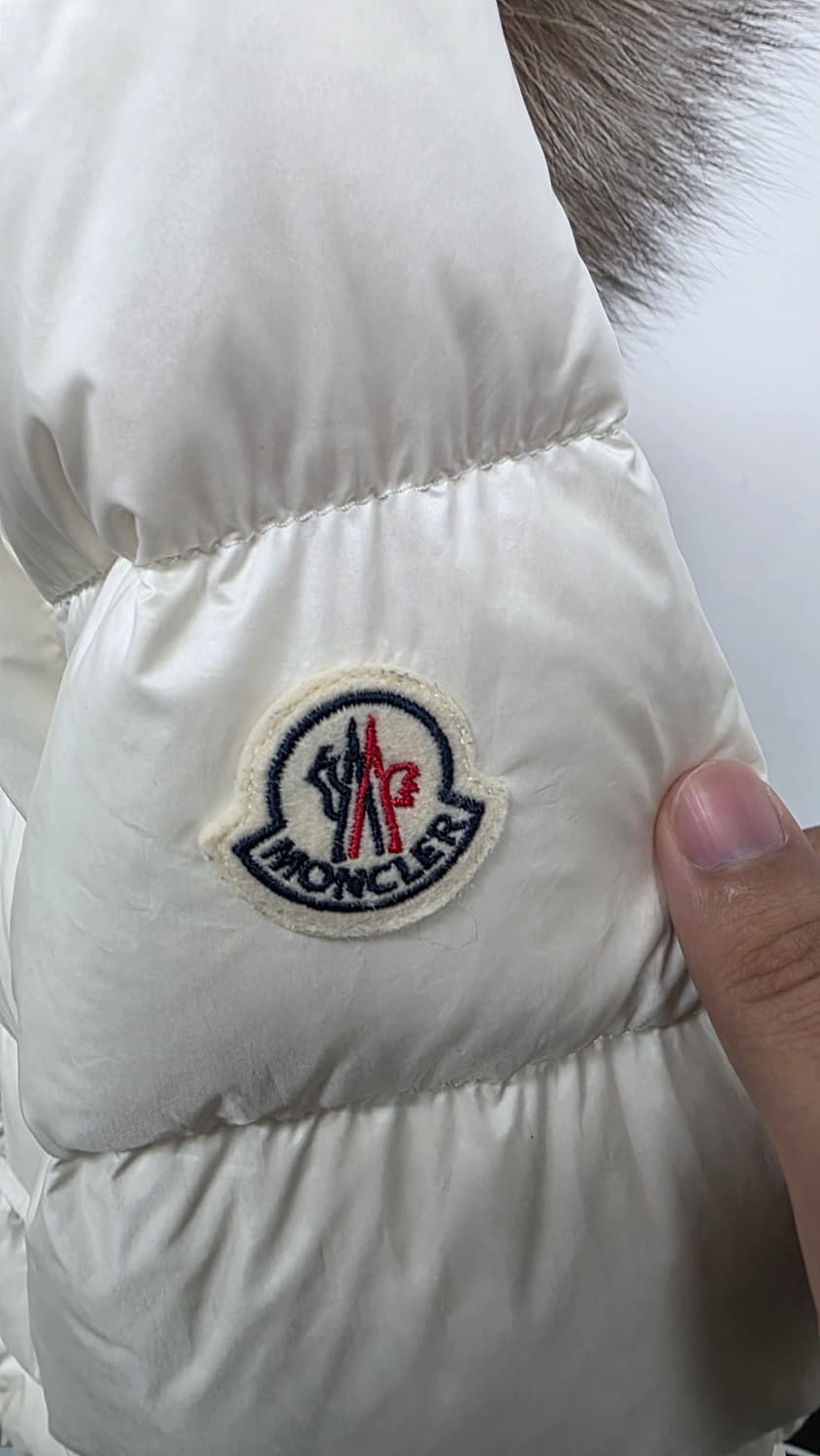 [0,새상품급]23fw 몽클레어 보에드 패딩 상품이미지4