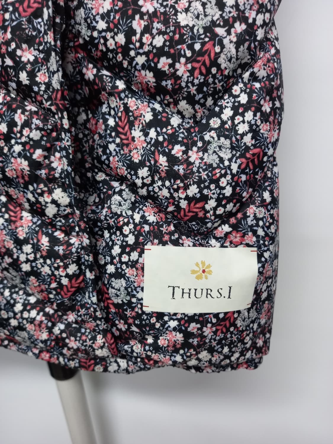 써스데이아일랜드 추동 덕 패딩 베스트 55 66 상품이미지6