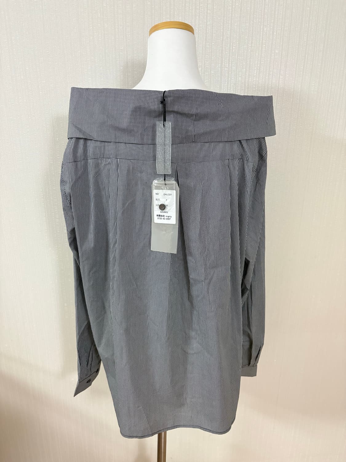 [kOhAKU] 깅엄 체크 오프숄더 셔츠 블라우스 상품이미지3