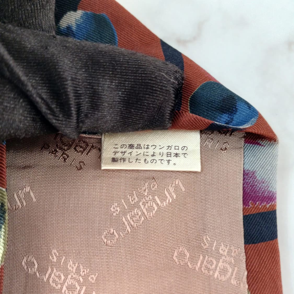 웅가로 실크 오렌지 아트워크 패턴 넥타이 9cm B등급 A19199
 상품이미지6