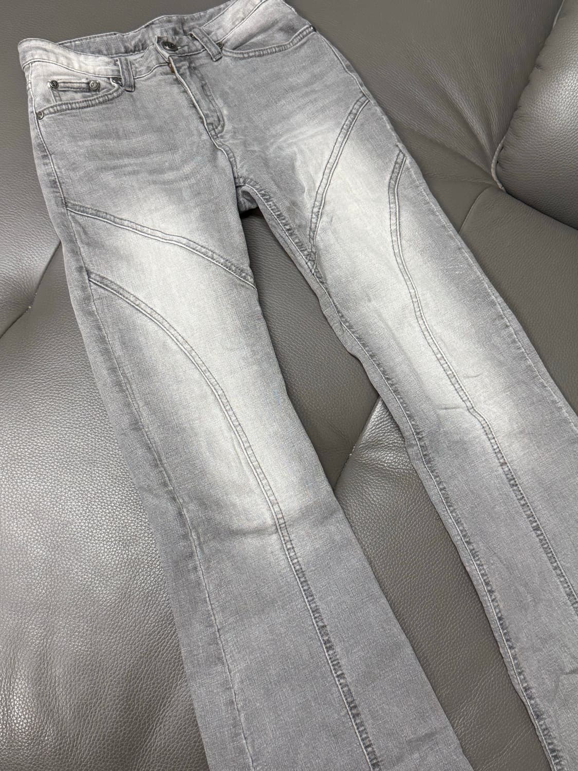 시너진 라인 워싱 데님 팬츠 그레이 S 상품이미지3