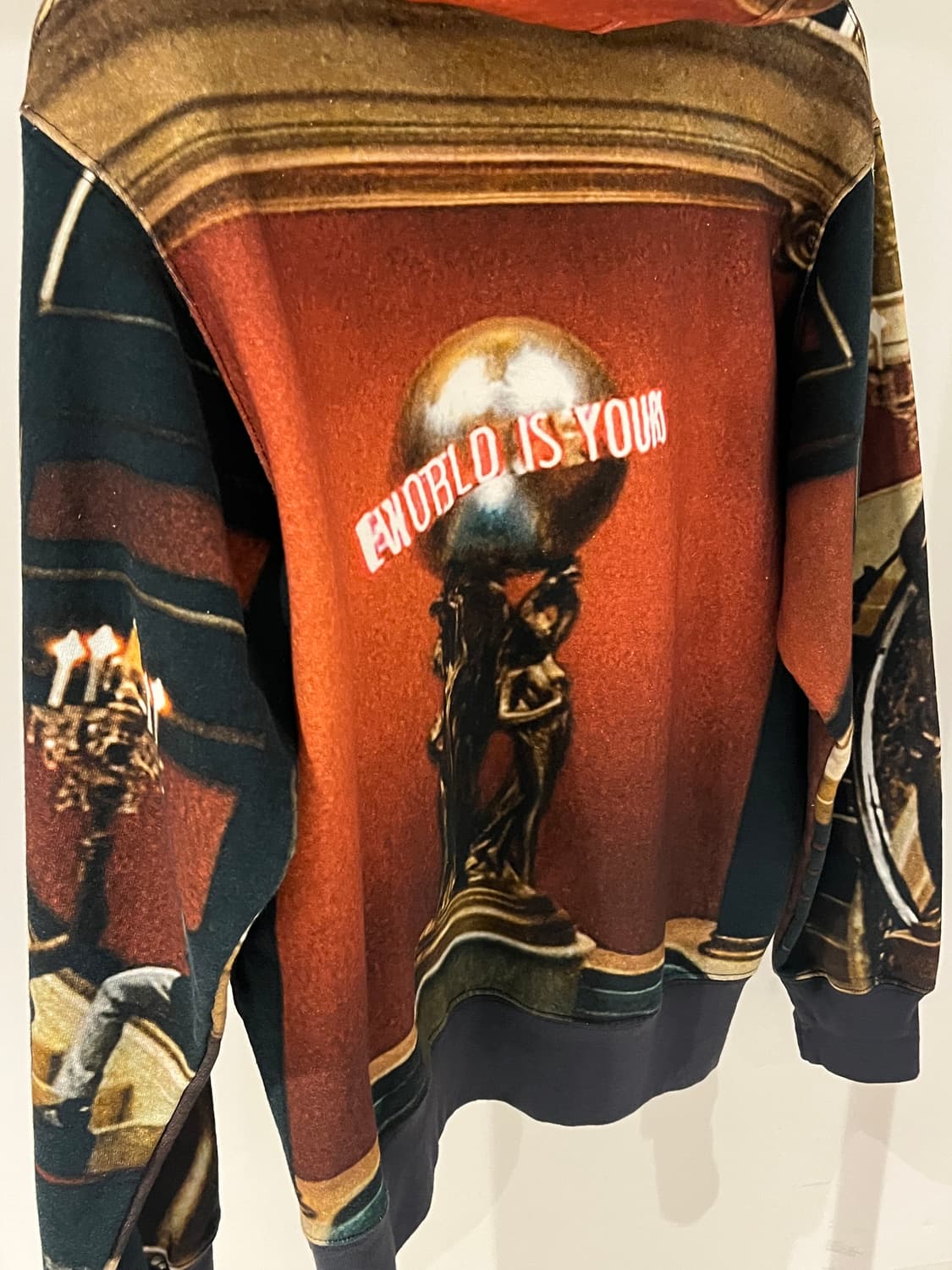 Supreme World Is Yours Hoodie 상품이미지2