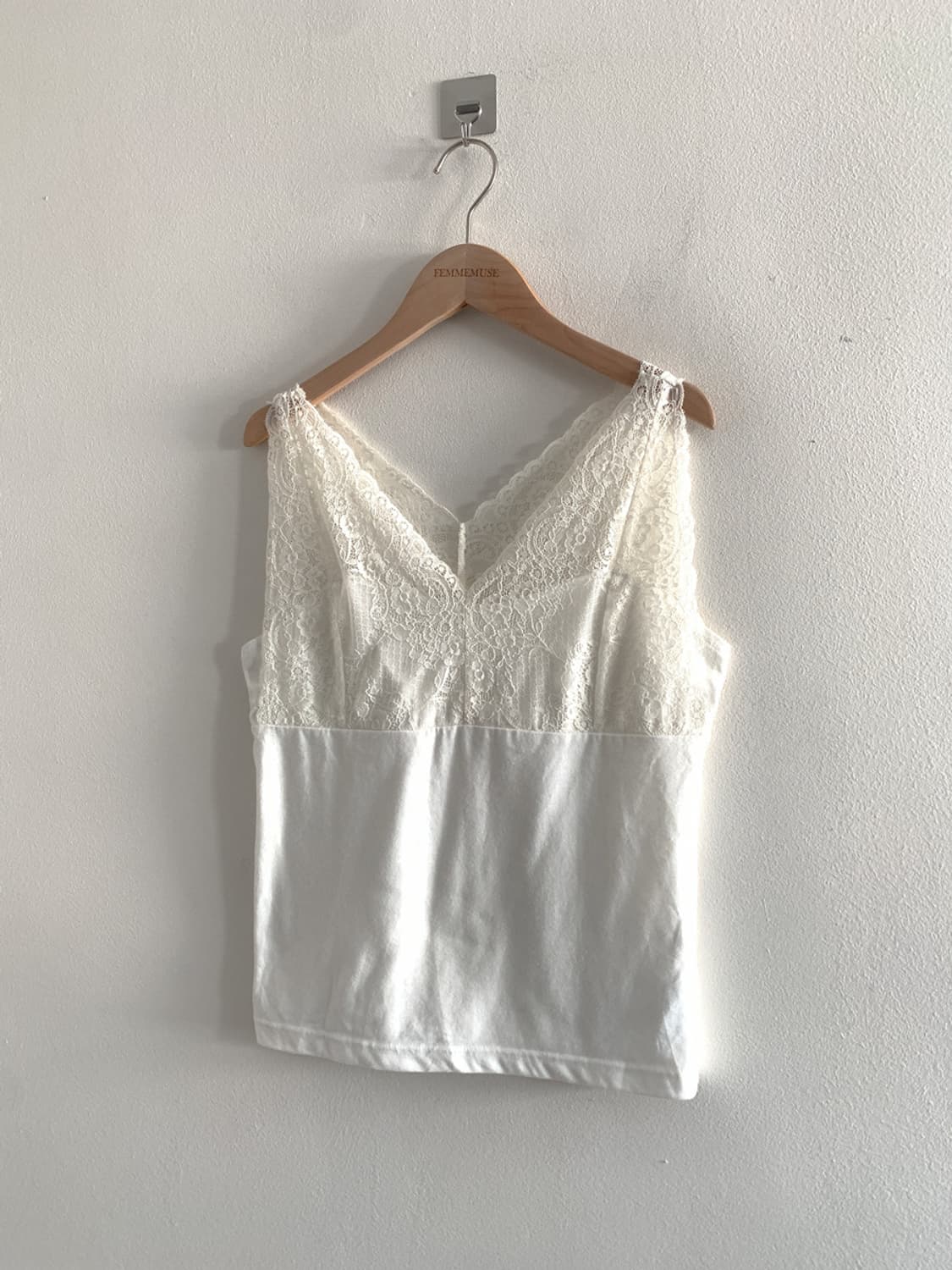 (Vintage)Both V Neck Lace Sleeveless Top 상품이미지1