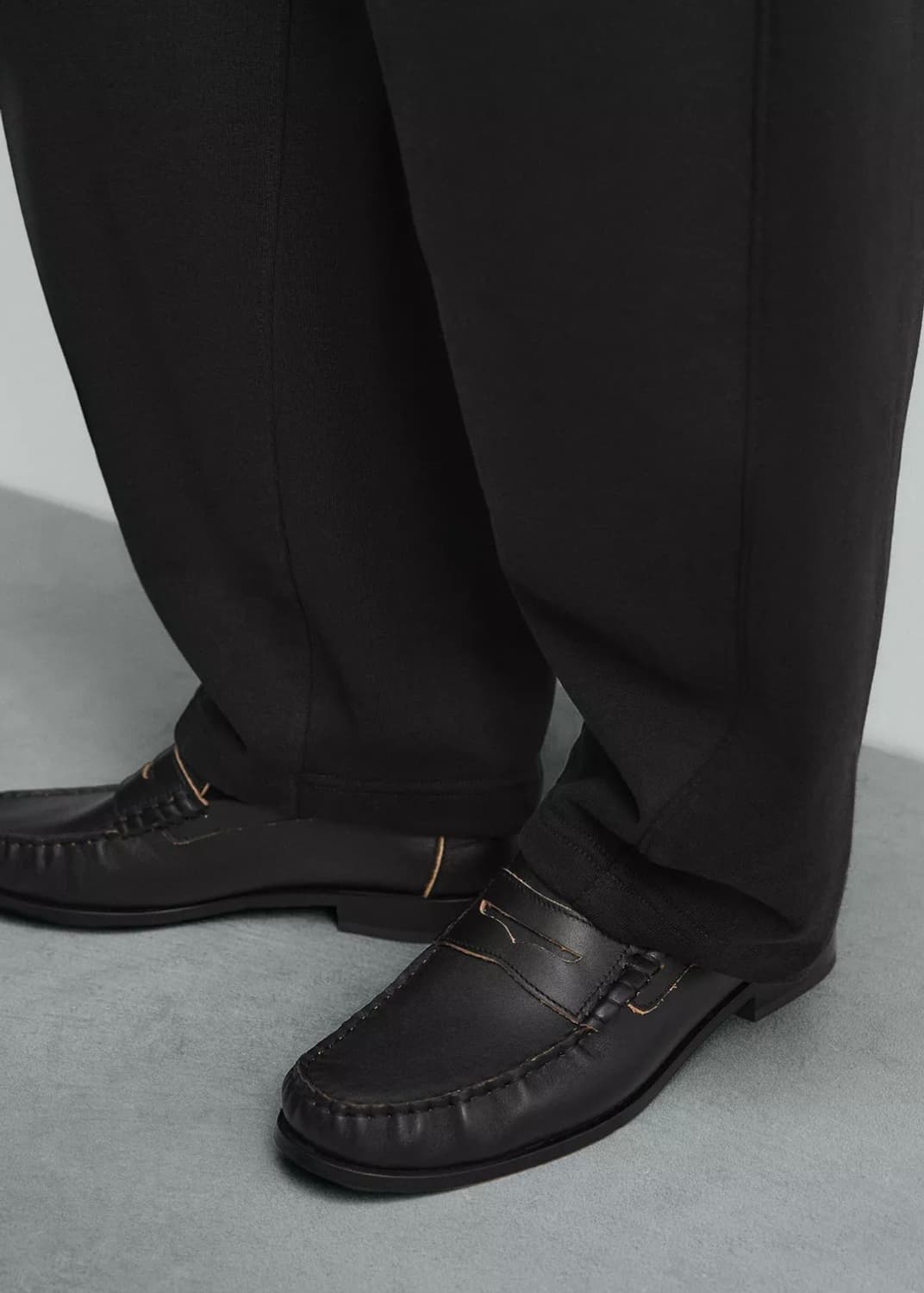 자라 레더 로퍼 리미티드 에디션 상품이미지1