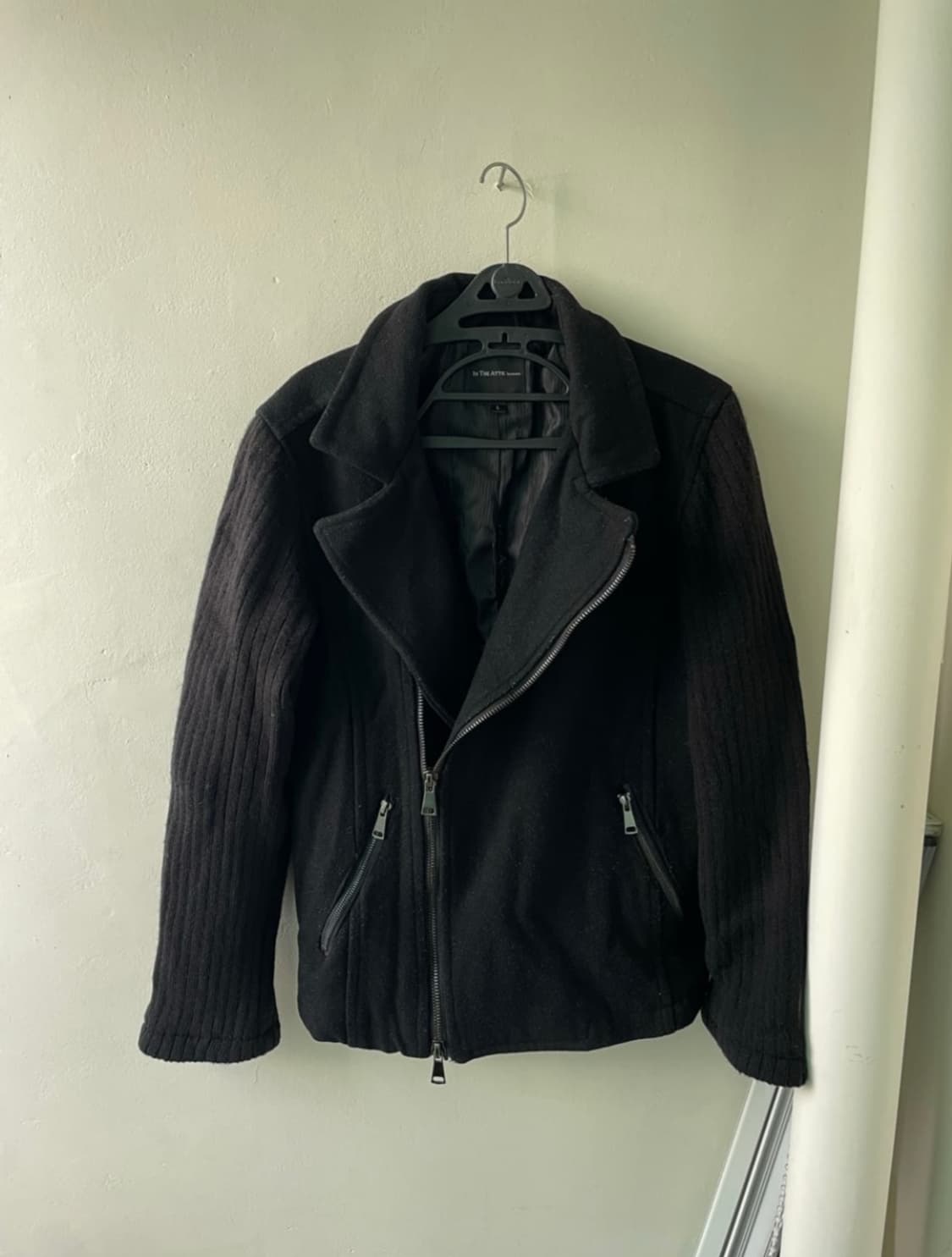 인더액옴므 지퍼 자켓 상품이미지1