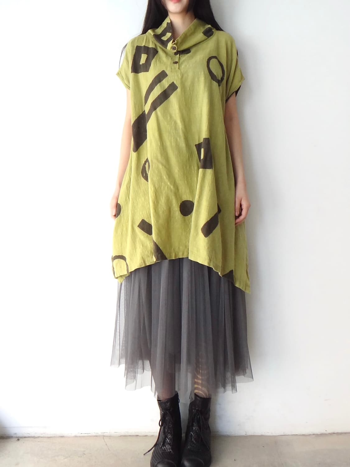 Rectangle neck button green top 상품이미지2