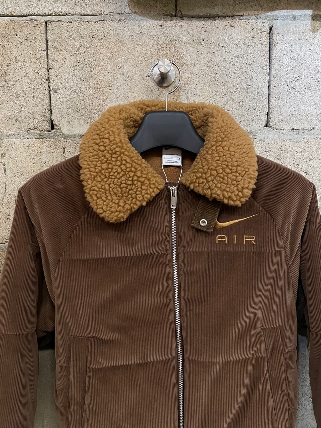 나이키 우먼스 에어 코듀로이 크롬 패딩 상품이미지2