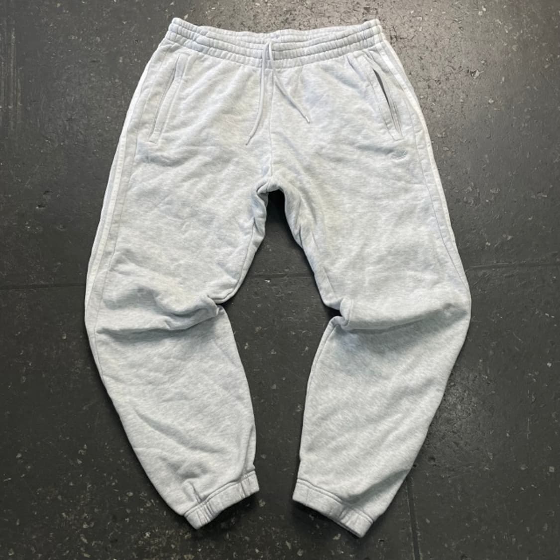 105 아디다스 스웻 조거팬츠  상품이미지1