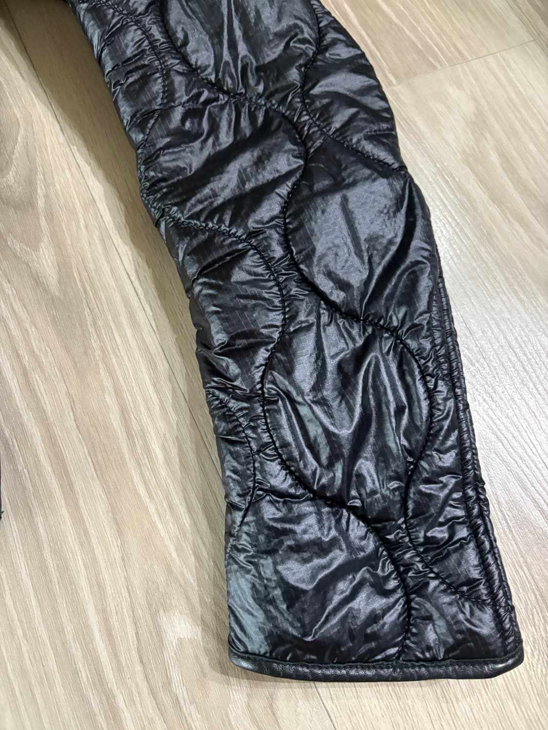 솔로이스트 17aw 퀼팅 자켓  상품이미지5