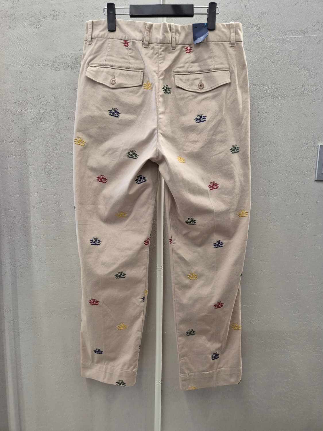 GANT 크레스트 자수 치노 팬츠 35사이즈 상품이미지3