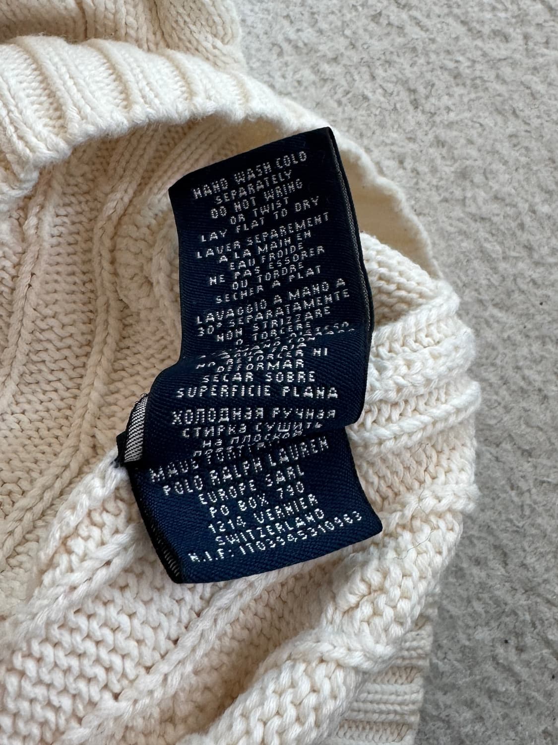 폴로 크림 케이블 니트 상품이미지5