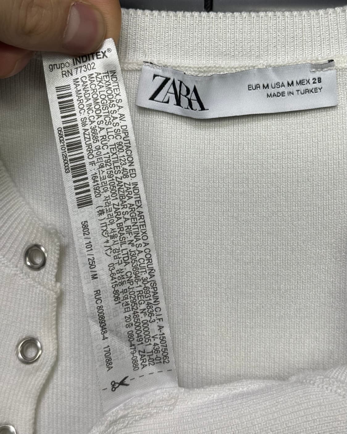 자라 가슴 스터디 찡 크롭 니트 조끼 베스트 화이트 흰색 웨스턴 에스닉  상품이미지5