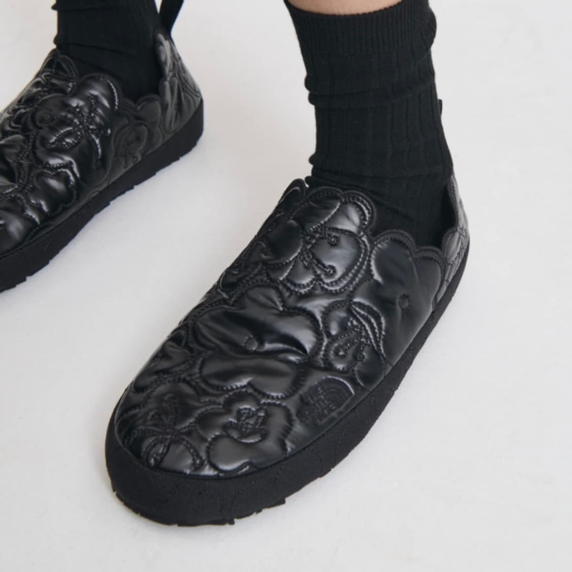 노스페이스 x 세실리에반센 뮬 상품이미지3