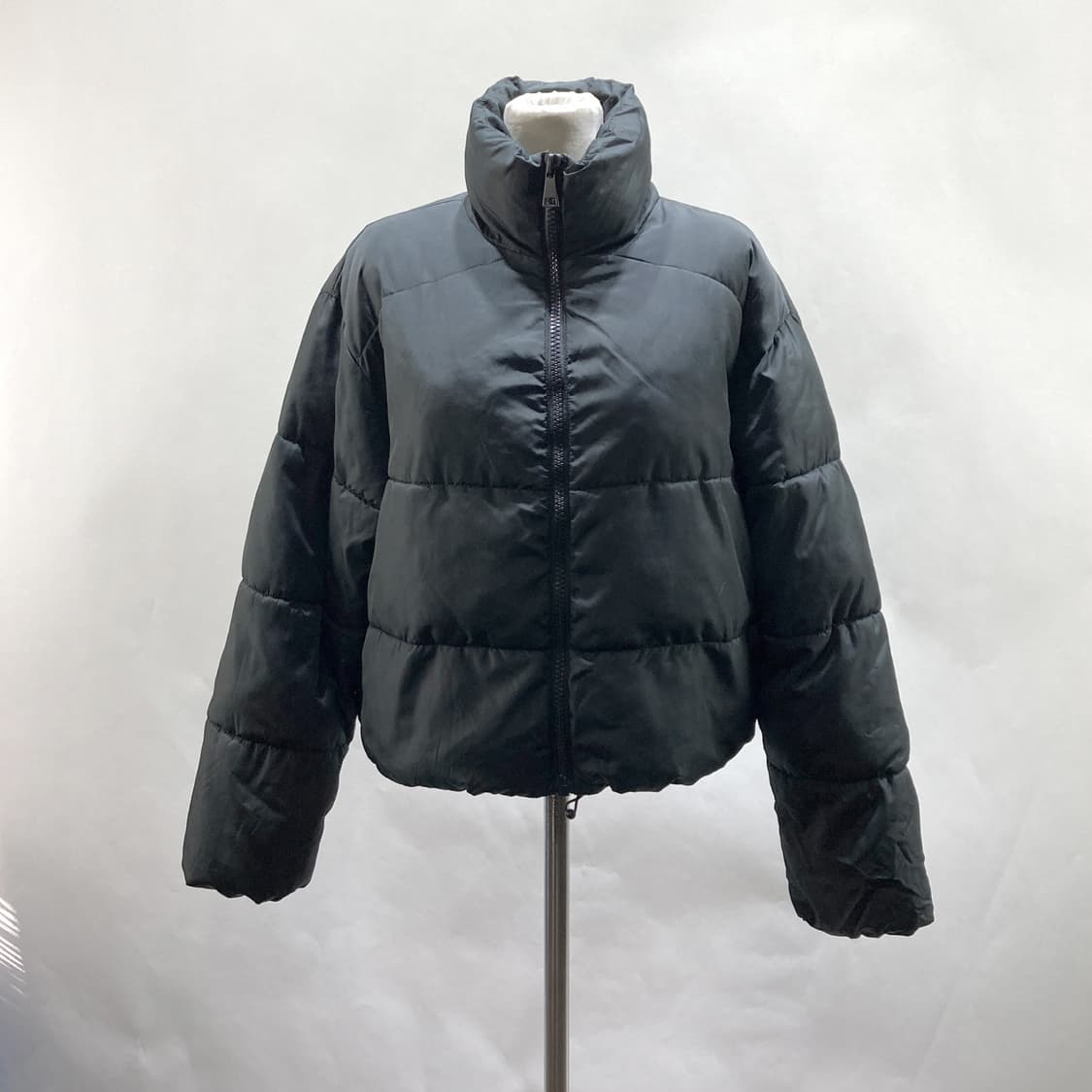 자라 여성숏패딩자켓 오버핏 블랙 S  상품이미지1