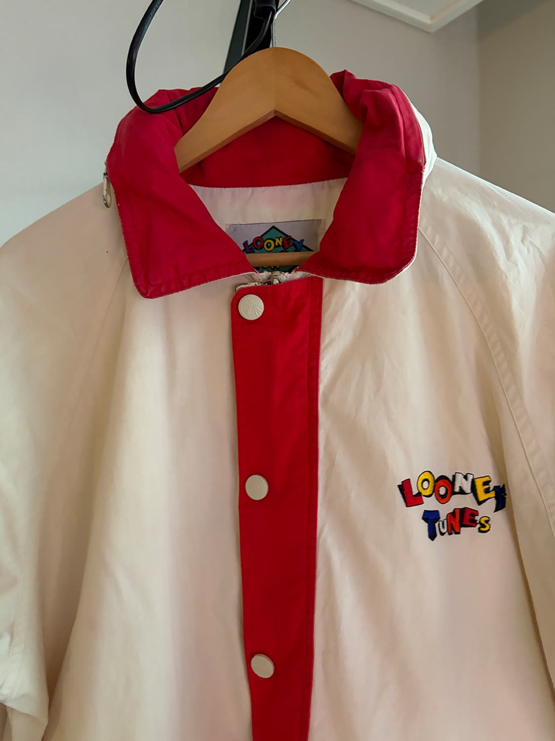 루니툰즈 하프 자켓 상품이미지2