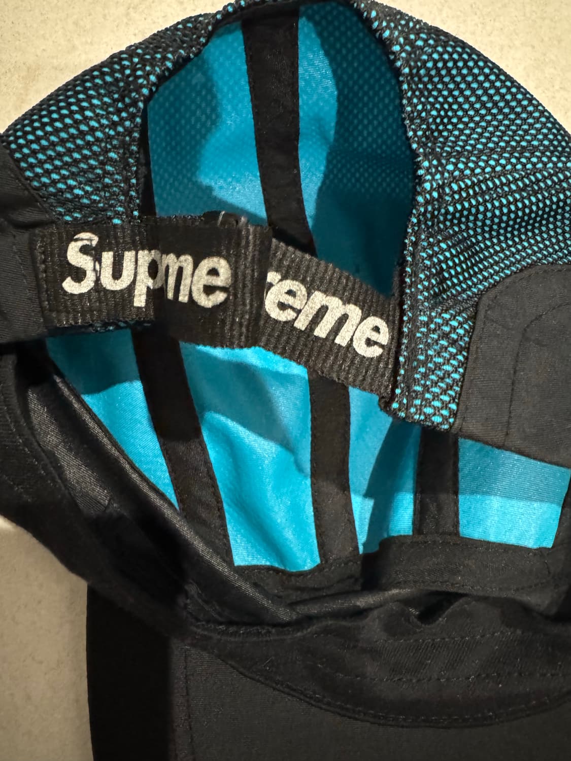 슈프림 x나이키 러닝 캡 및 캠프캡 등 정리합니다. 상품이미지6