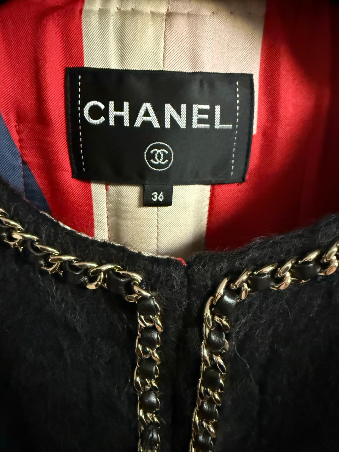 샤넬 블랙 라마 체인 자켓 36 상품이미지5