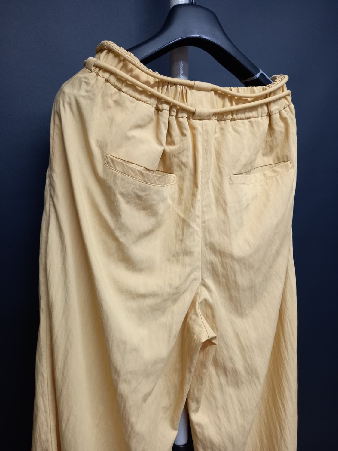 새 에뜨르 몽크 춘하 하이웨스트 핀턱 일자통핏팬츠 44 상품이미지5