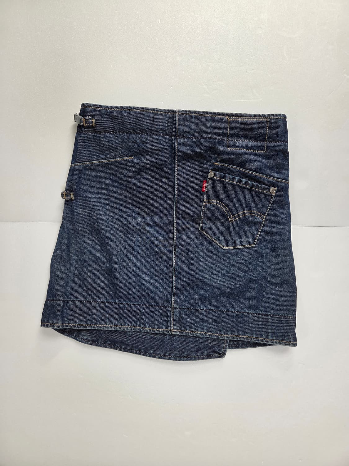 리바이스 엔지니어드 랩스커트 상품이미지2