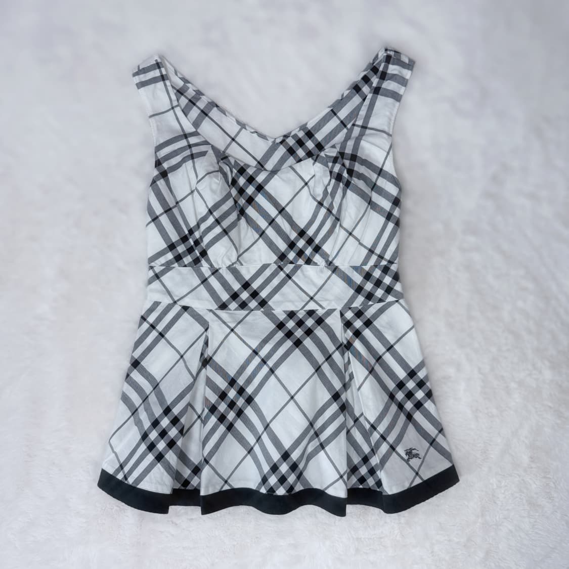 Burberry 블루라벨 히메갸루 달천깔 노바체크 블라우스 ≽^•⩊•^≼ 상품이미지1