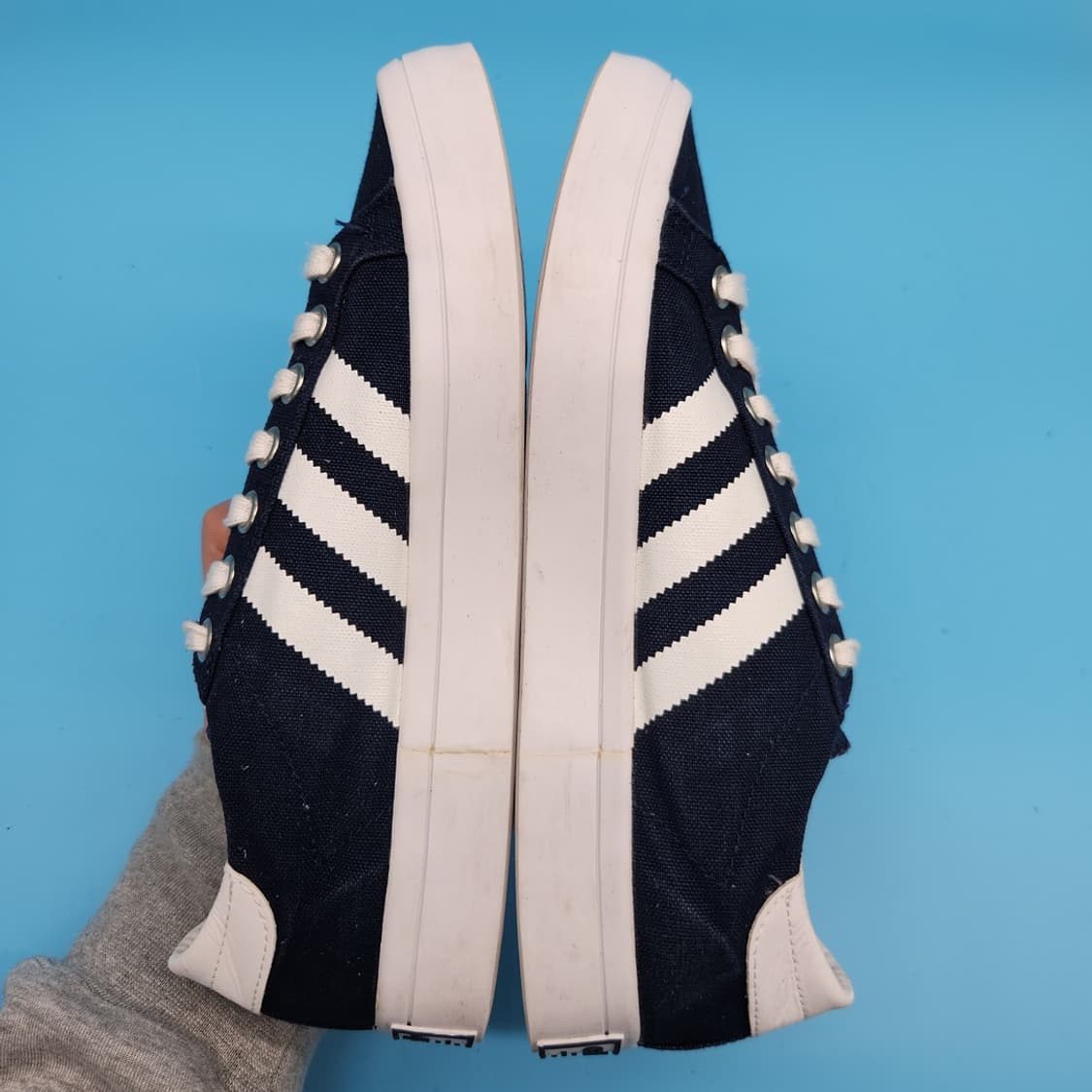 o 아디다스 코트밴티지 스니커즈 245 상품이미지4