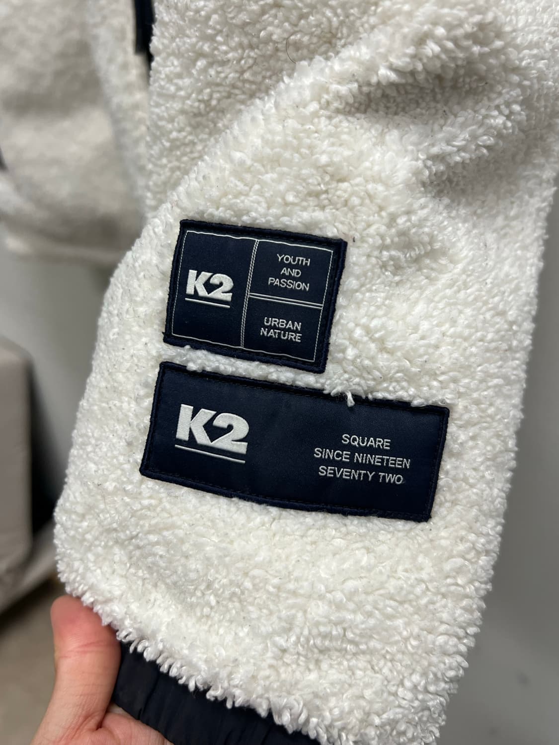 (XL) K2 비숑 셰르파 양털 리버시블 구스다운 자켓 아이보리/블랙 상품이미지6