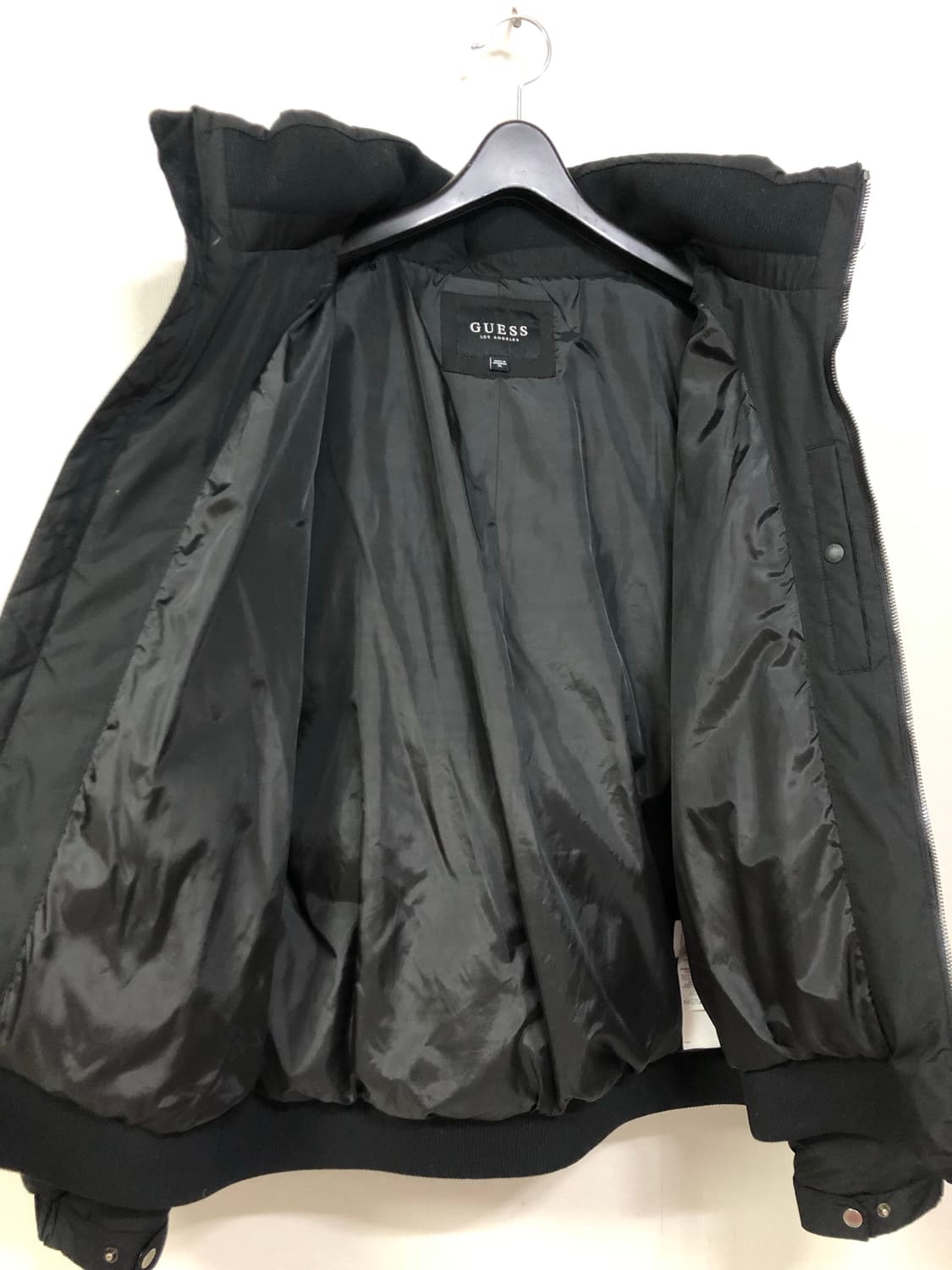 GUESS 게스 볼륨 후드 숏패딩 _ 블랙 105, XL 상품이미지7