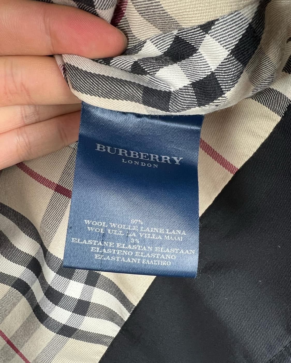 버버리 블랙 엘라스텐 포켓 봄버 자켓  상품이미지8