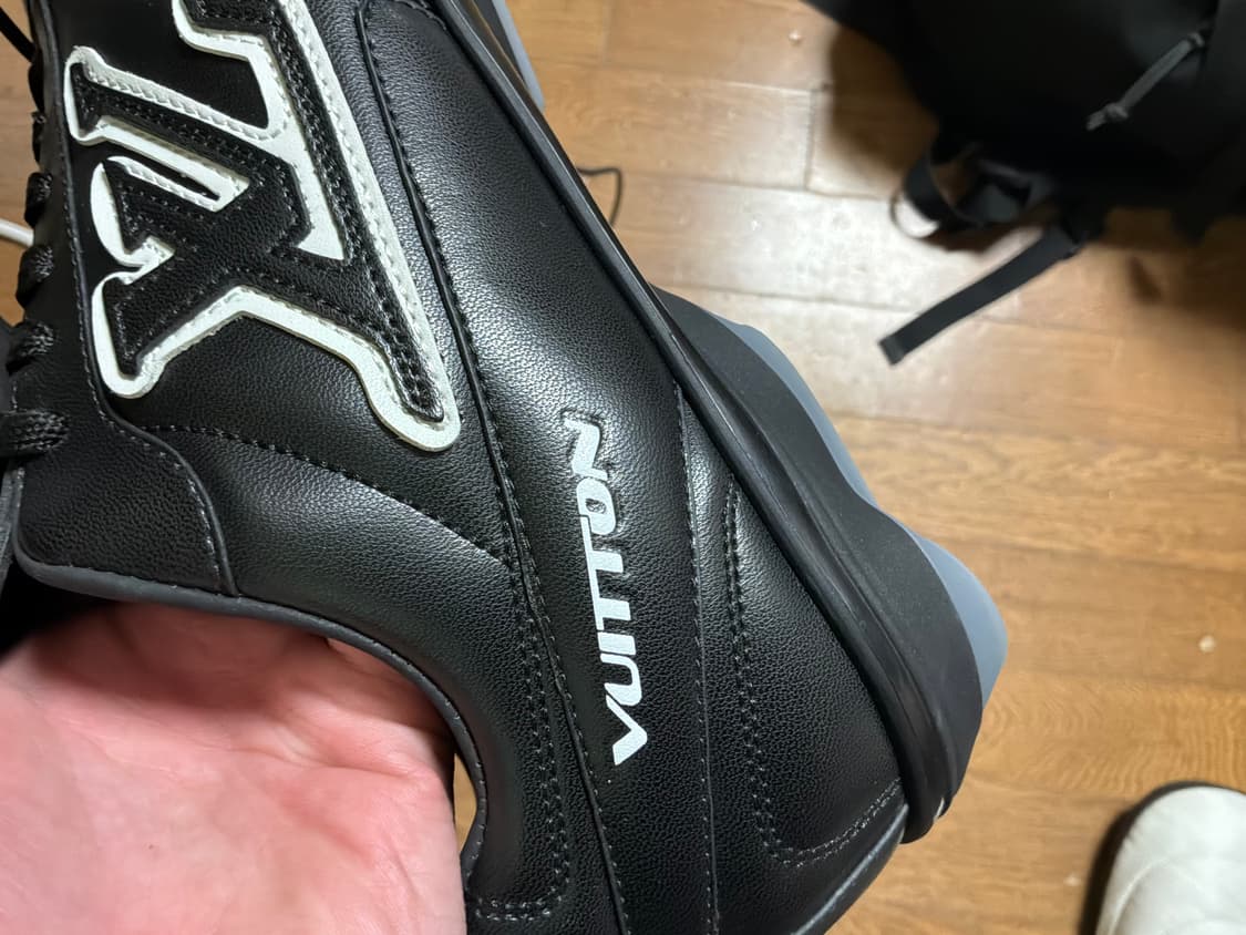 루이비통 싸커슈즈 상품이미지6