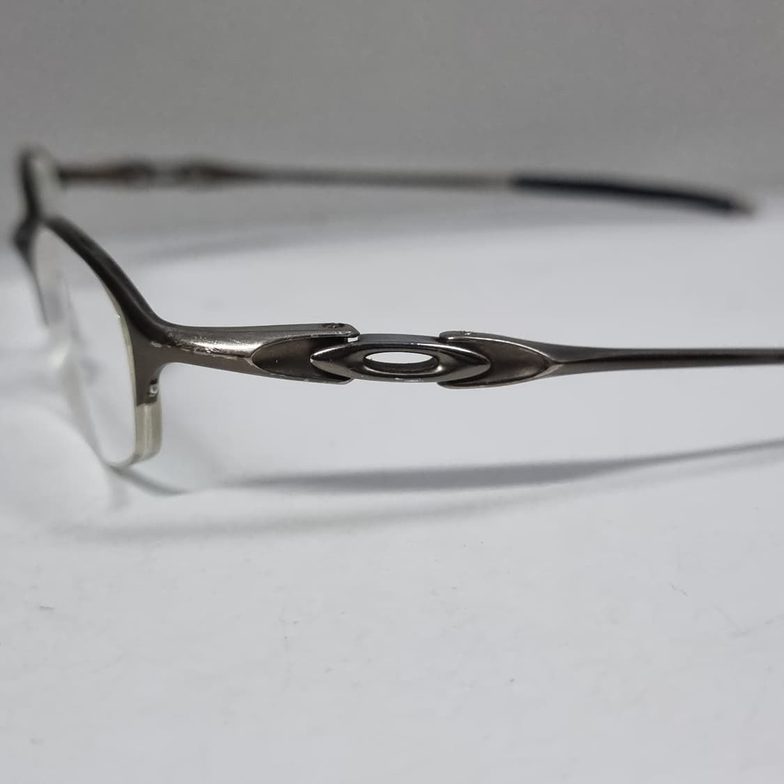 오클리 RX 체인 티타늄 반무테 안경 상품이미지6