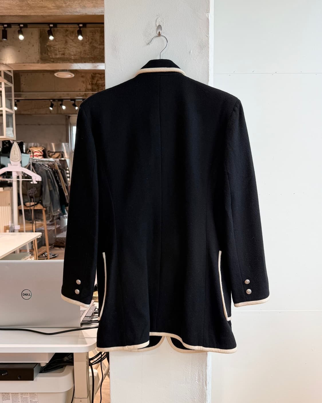이세이미야케 80s 블랙 테일러드 블레이저 자켓 상품이미지7