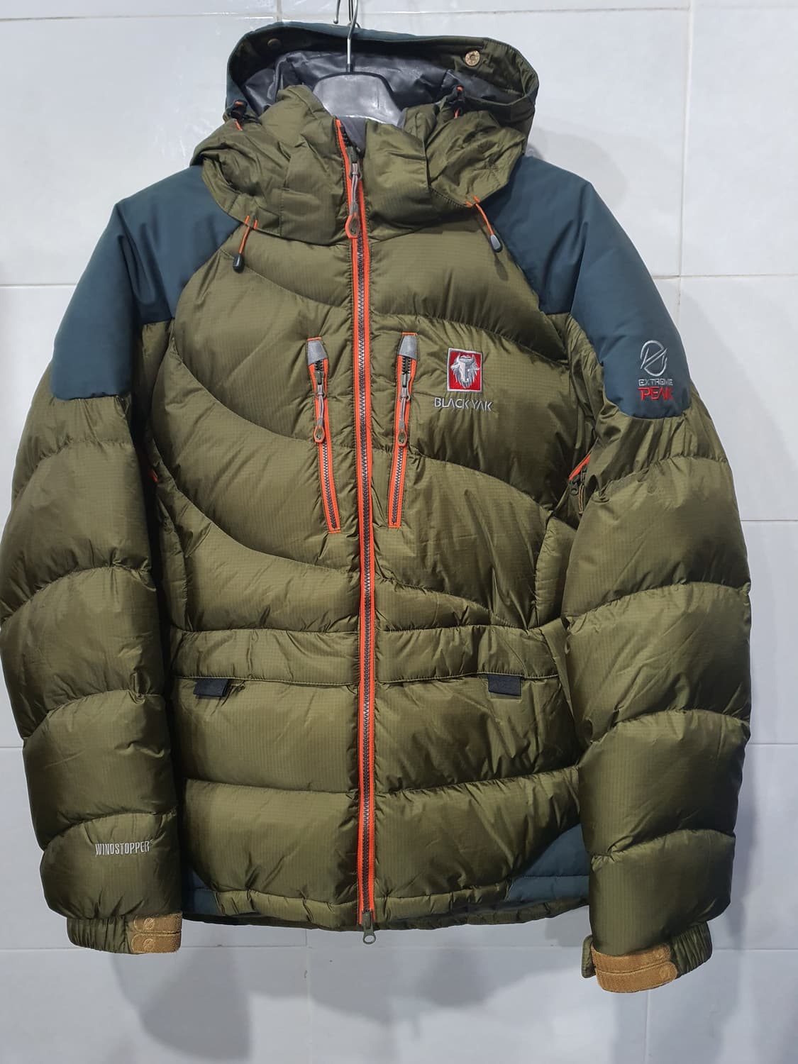 블랙야크 구스 패딩 상품이미지1