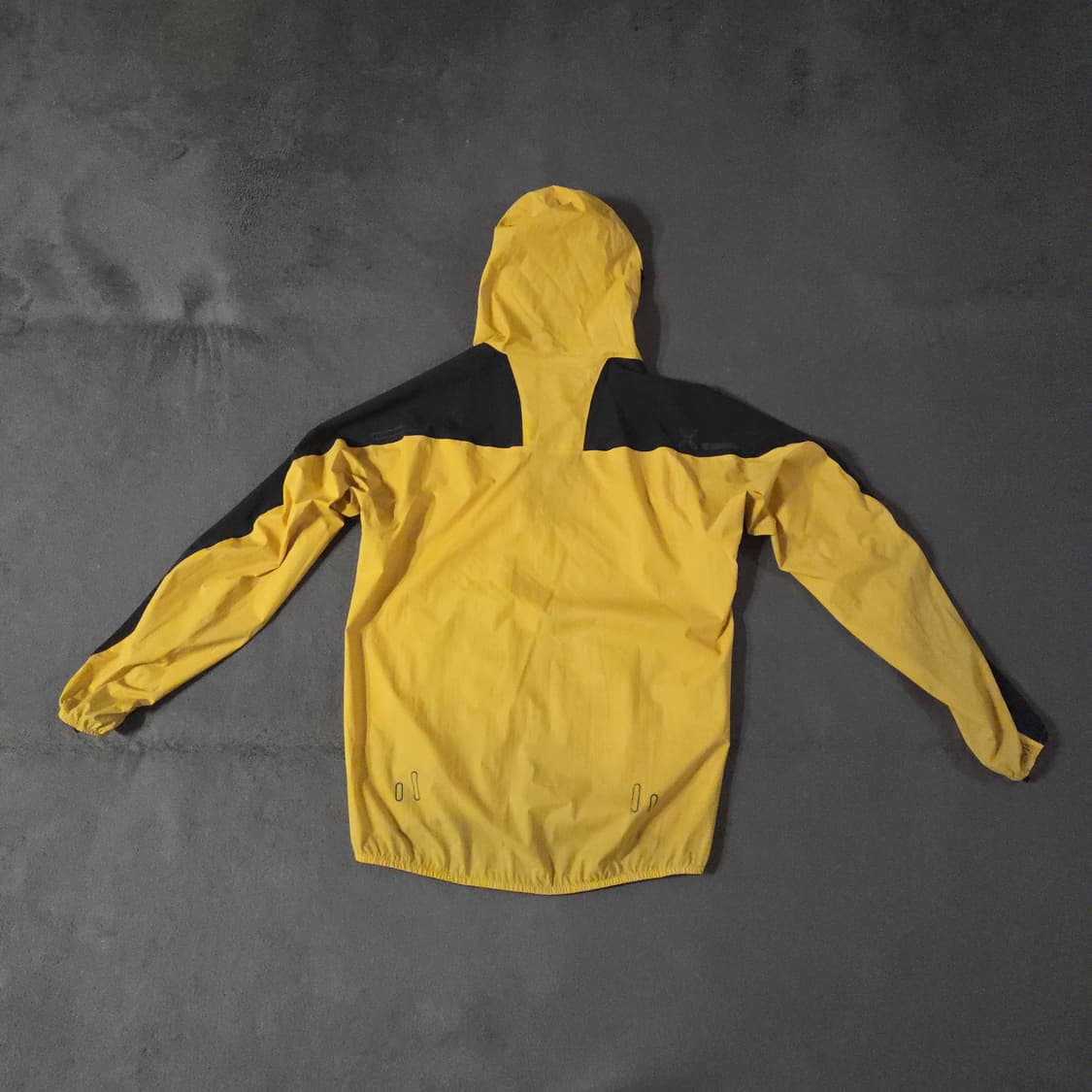 몬츄라 경량 바람막이 자켓 M 상품이미지5