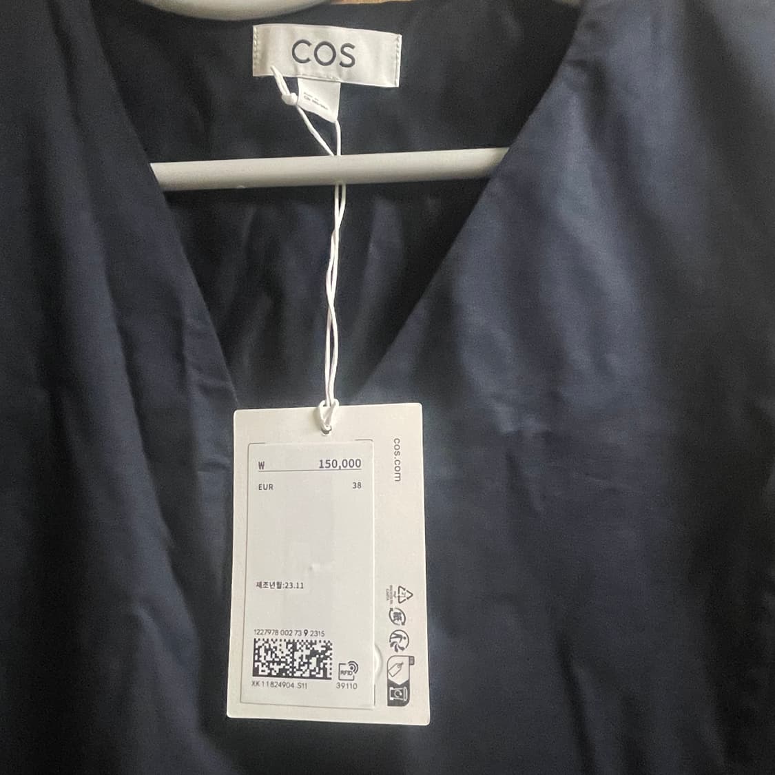 Cos 네이비 민소매 원피스 상품이미지2