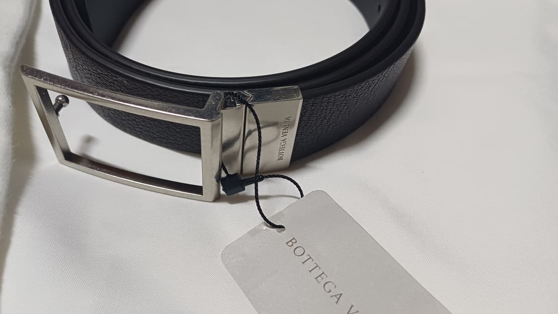 [새제품]보테가베네타 보테가 벨트 미니멀 가죽벨트 상품이미지4