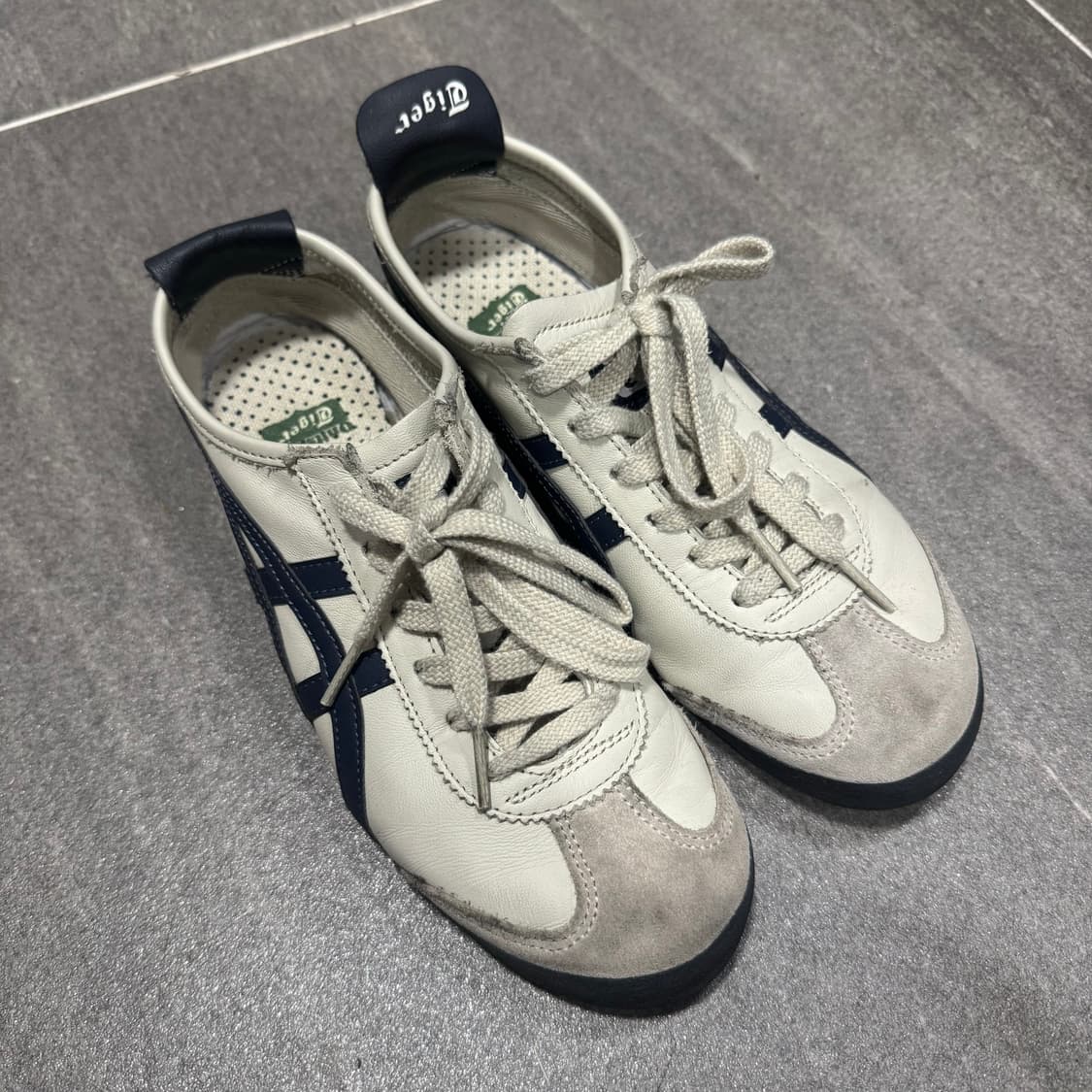 오니츠카타이거 245  상품이미지1