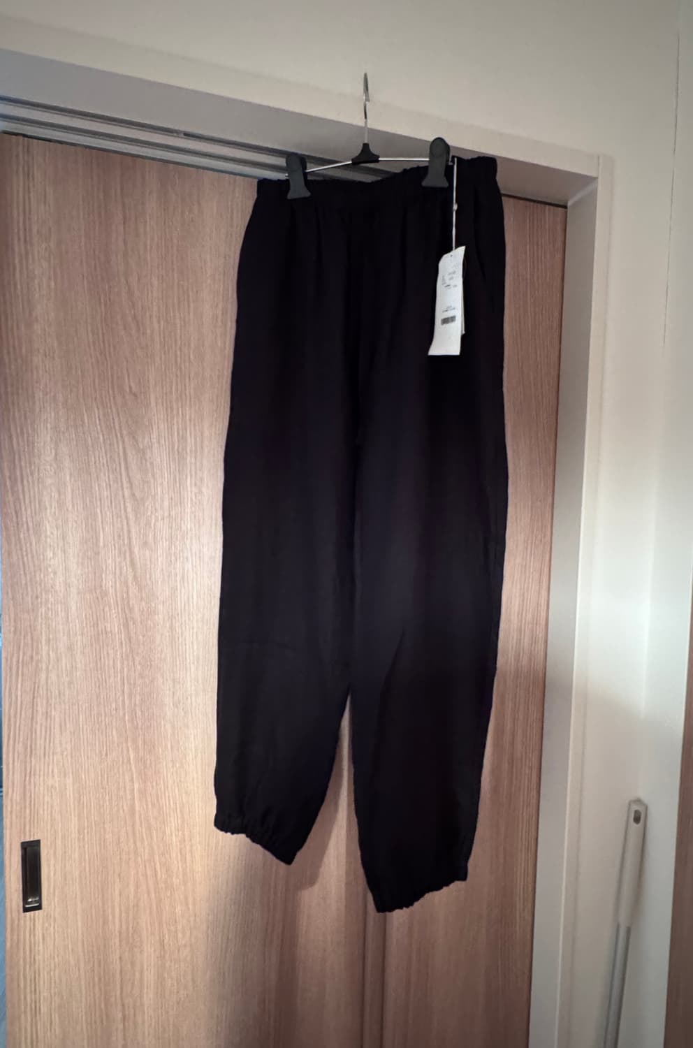 26SS 코모리 카나파 드로우스트링 팬츠  상품이미지1