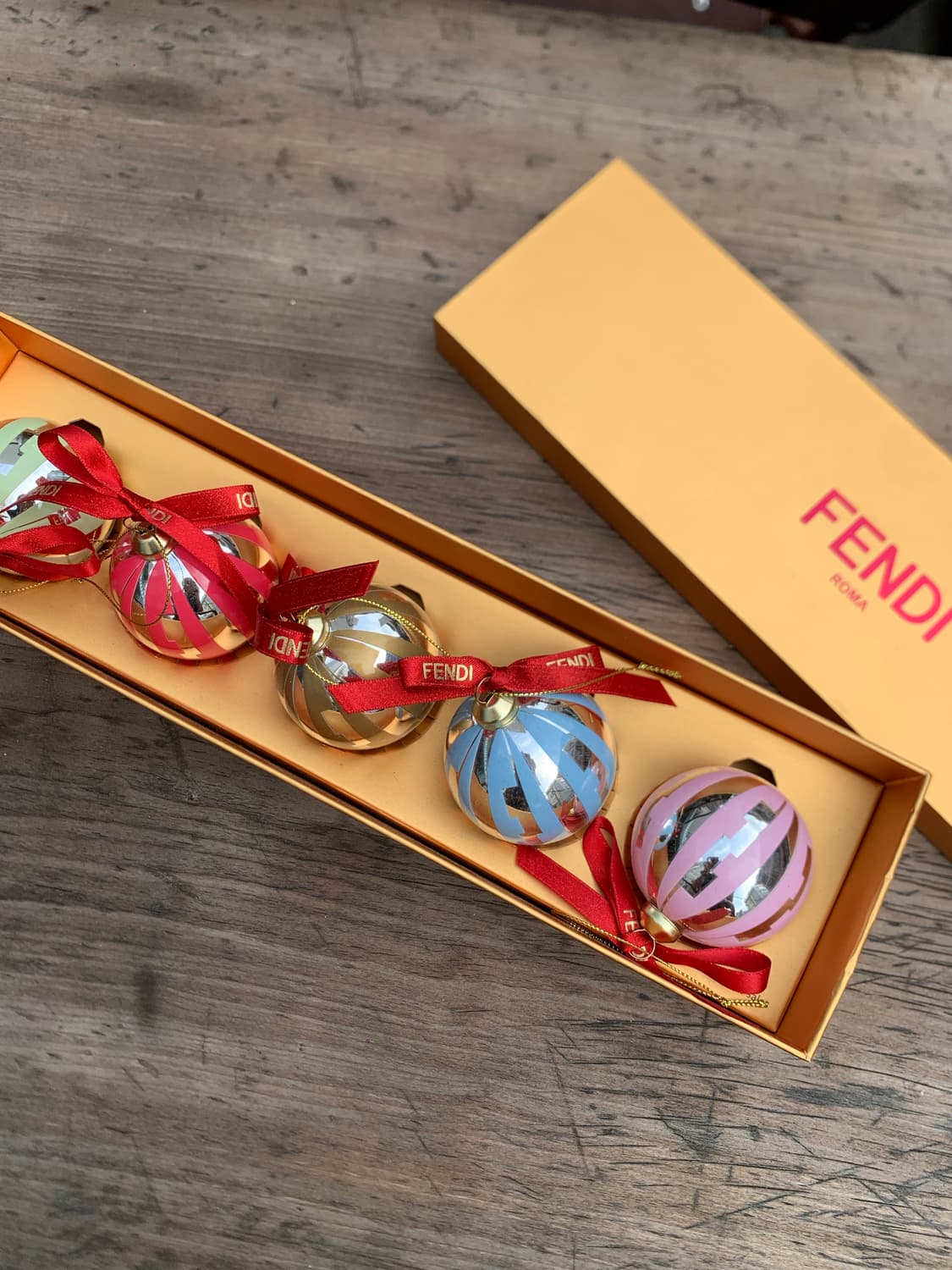 FENDI 크리스마스 오너먼트 세트 상품이미지1