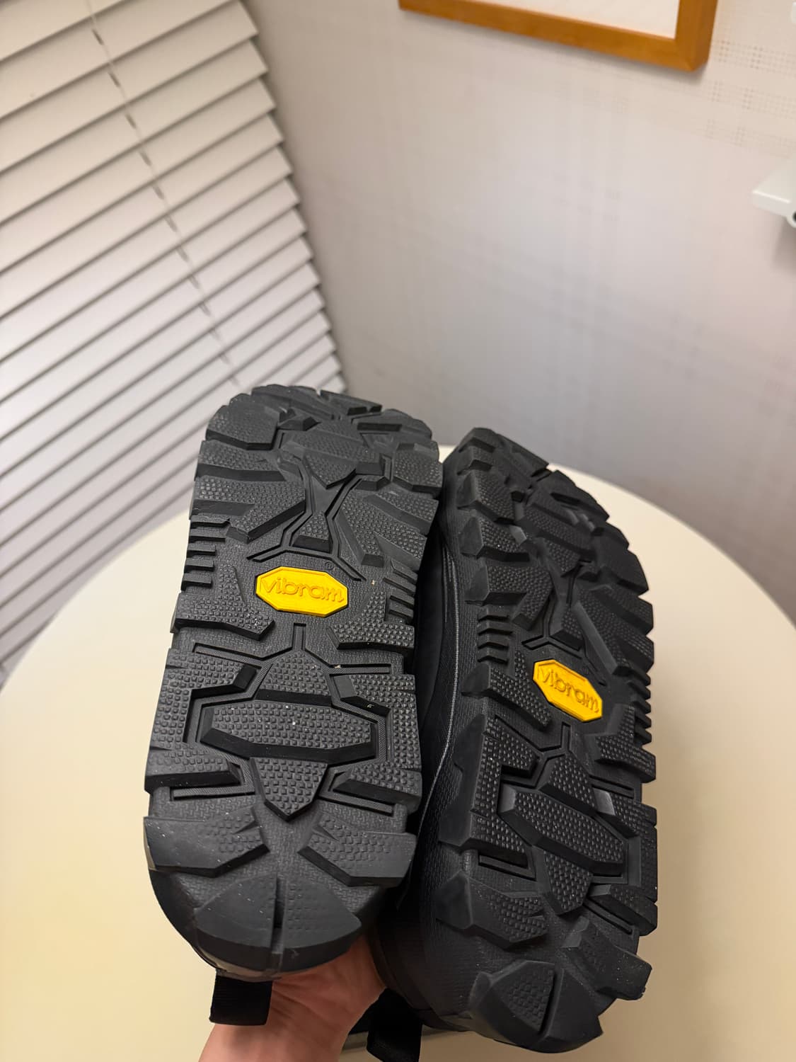 아모멘토 비브람 스니커즈 7 상품이미지2